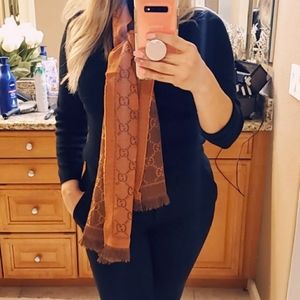 Gucci scarf